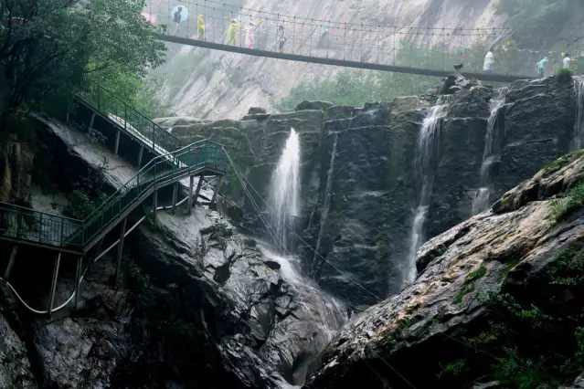 河南--南阳 宝天曼峡谷漂流 龙潭沟 五道幢三日游
