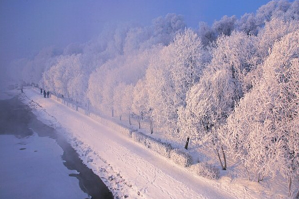 吉林--长春雾凇,东方小巴黎哈尔滨,亚布力滑雪,童话雪乡六日游
